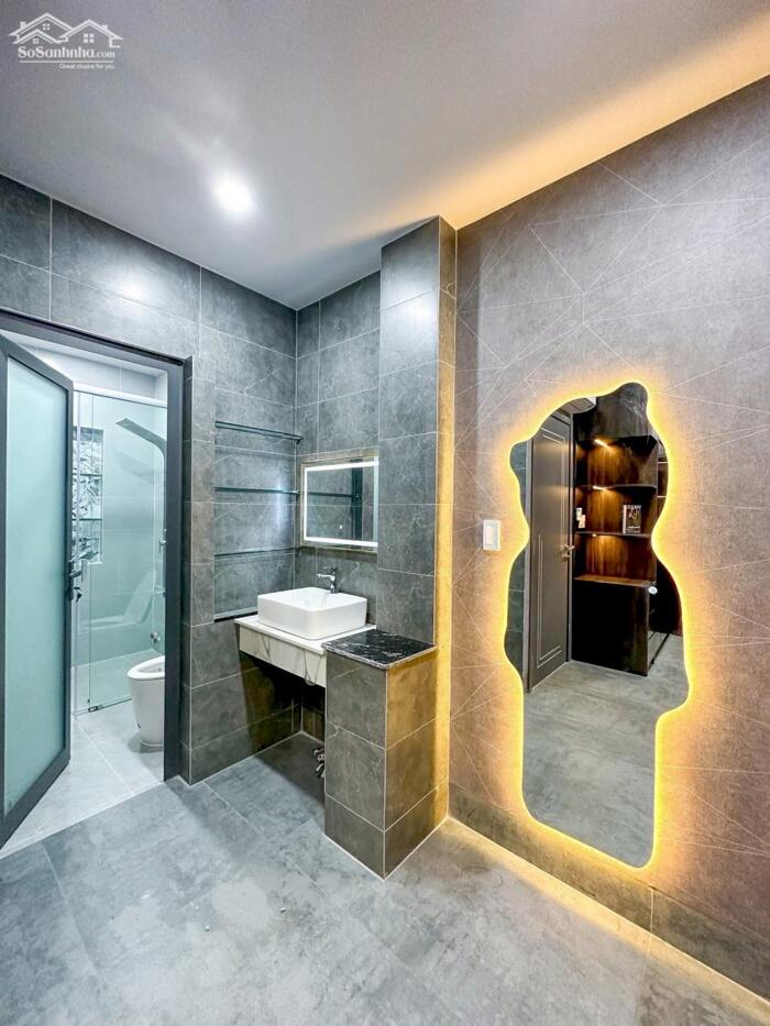 Hình ảnh Sắp Hoàn Thiện - Nhà 1 Trệt 2 Lầu đường D7 KDC Hồng Loan 7