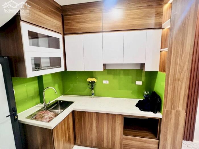 Hình ảnh Nhà mới kính koong phố Láng Hạ - Ba Đình, 30m2 xây 5 Tầng, 3PN, Gần Chợ Thành Công, Sổ Đỏ, 2