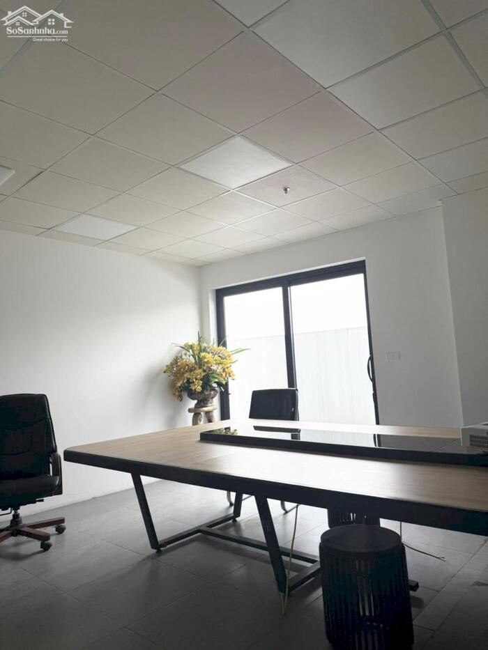 Hình ảnh Gía Hợp Lý ! Mặt Phố Vọng 140M2 72 Tỷ 9 Tầng 1 Hầm Xây Mới rất đẹp Vỉa hè rộng 1