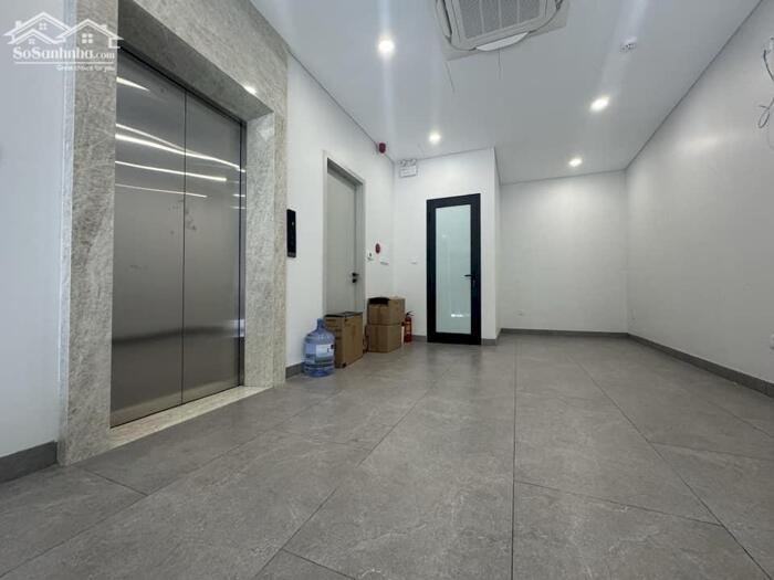 Hình ảnh Siêu Phẩm Nhà Đẹp Mặt Phố Đồng Cổ 9 Tầng 1 Hầm MT 6M 47 Tỷ Gần Hồ Tây 1