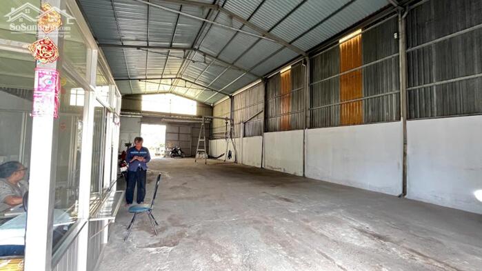 Hình ảnh CHO THUÊ XƯỞNG 400m2 GIÁ 35tr MẶT TIỀN ĐƯỜNG LỚN 1