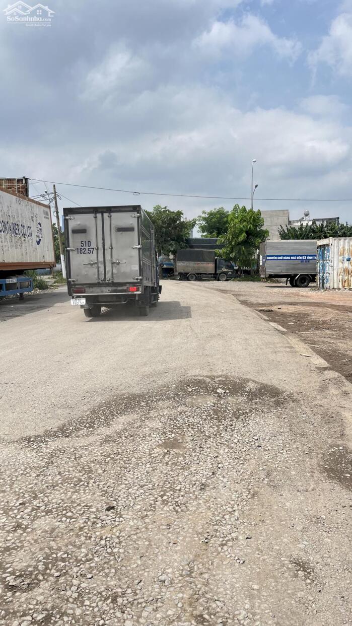 Hình ảnh KẸT TIỀN CẦN BÁN GẤP NHÀ XƯỞNG 1528m2 ĐẤT SKC TẠI Q12 1