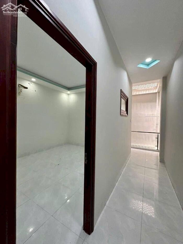 Hình ảnh Bán nhà lầu mặt tiền trung tâm Phan Thiết bên cạnh công viên Võ Văn Kiệt,tỉnh Lâm Đồng 2