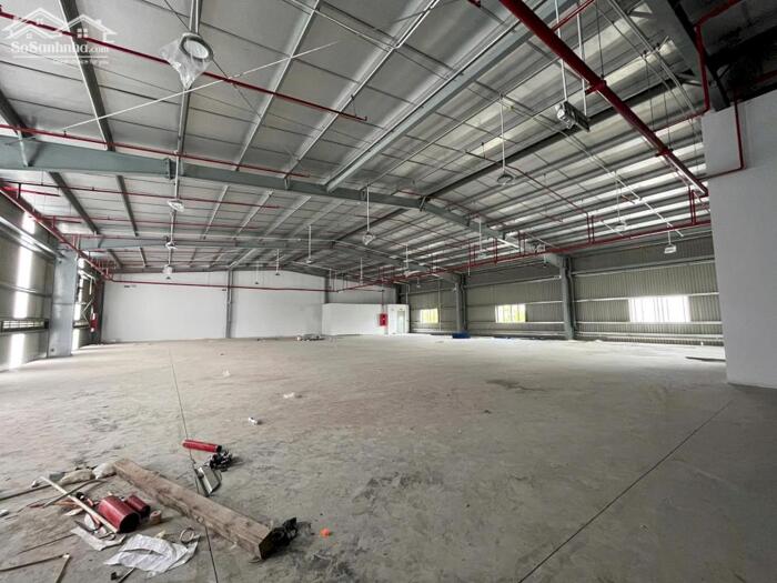 Hình ảnh Cho thuê kho 1750m2 có dock cont VSIP 1 Thuận An 1