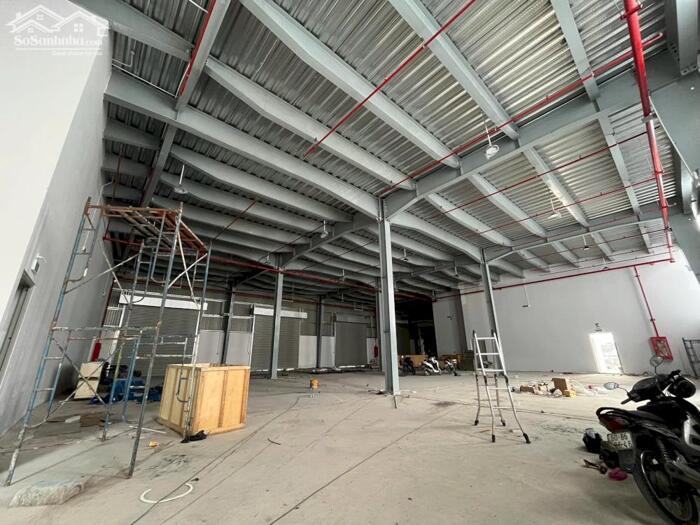 Hình ảnh Cho thuê kho 1750m2 có dock cont VSIP 1 Thuận An 3