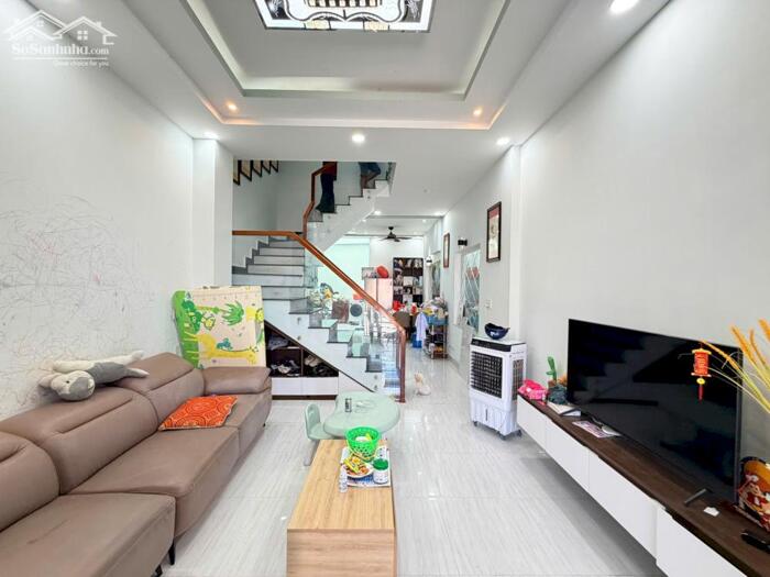 Hình ảnh Bán Nhà 3 Tầng Hẻm Nguyễn Khuyến – Bắc Nha Trang 5