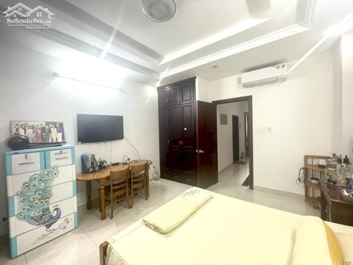 Hình ảnh Nhà chính chủ Phan Văn Trị P.10 62m2 nở hậu 4.25m 3 tầng đẹp sát bên Cityland chỉ 10.6 tỷ. 5