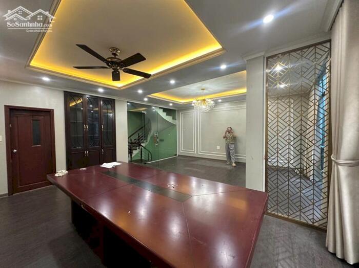 Hình ảnh Cho thuê văn phòng tại Nguyễn Xiển - Giá rẻ ô tô đỗ cửa, 55m2 xung quanh nhiều tiện ích 9