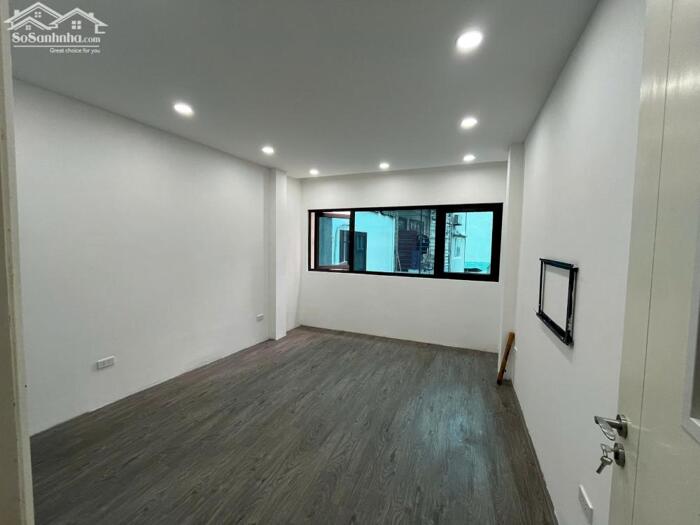 Hình ảnh Cho thuê văn phòng tại Mỗ Lao - Hà Đông, ô tô đỗ cửa, giá siêu rẻ phù hợp nhiều mô hình vp 1