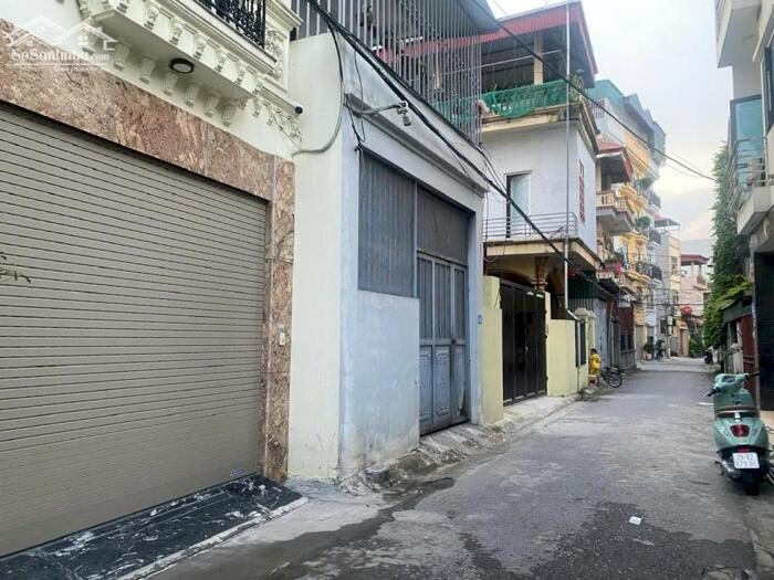 Hình ảnh Bán 74m đất ngõ 43 Kẻ Tạnh, Giang Biên giá nhỉnh 12 tỷ ô tô 7 chỗ vào nhà thoải mái 2