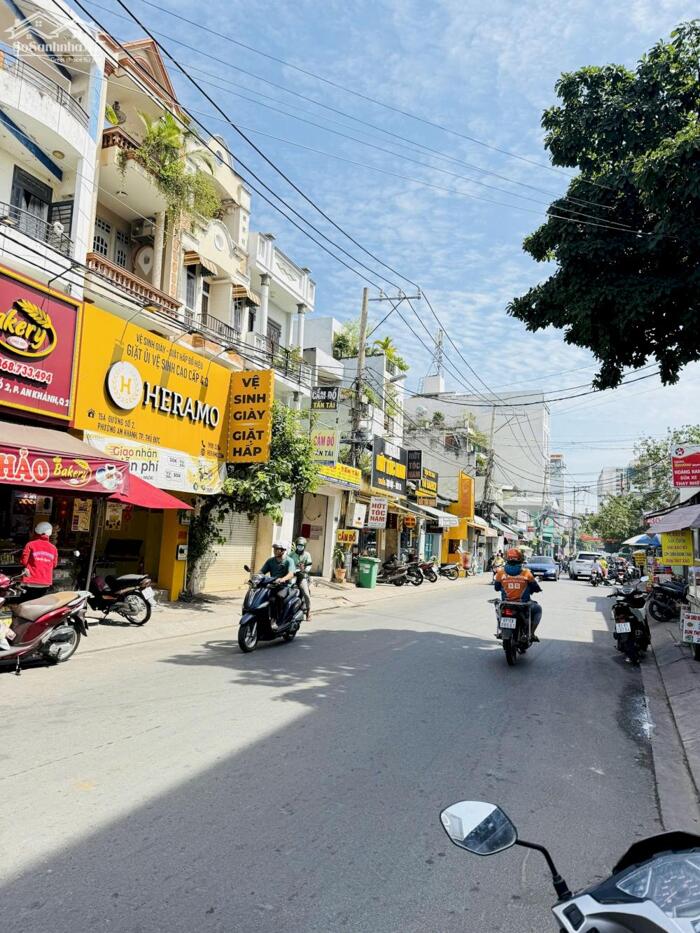 Hình ảnh Bán Đất Mặt Tiền Đường Số 2-Xây Cao 1 Hầm 6 Tầng-An Khánh,Q2 DT:113m2(5,9x24)-Giá 350Tr/m2 0