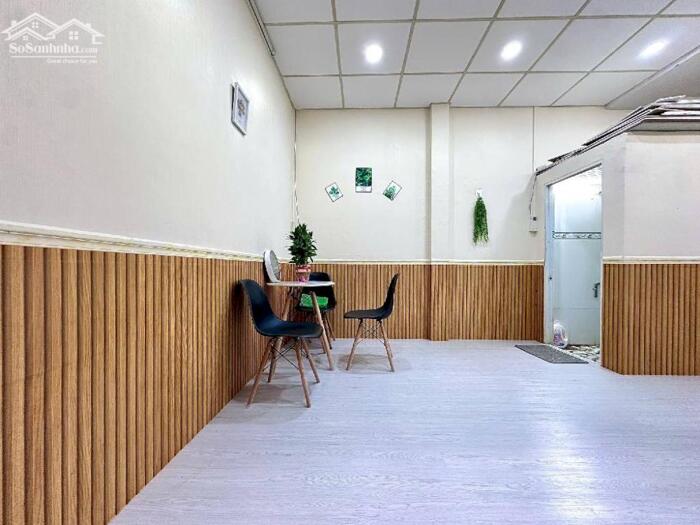 Hình ảnh Bán nhà gần mặt tiền Đỗ Đức Dục, 16m2 chỉ 2 tỷ 15 SHR 2 tầng 2