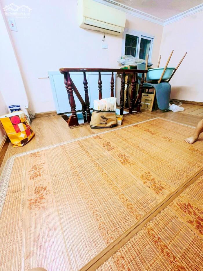 Hình ảnh Bán Nhà Mặt Phố Trần Duy Hưng Cầu Giấy 64m2-2T Phù Hợp Xây 7 Tầng 33 Tỷ Có Thương Lượng. 4
