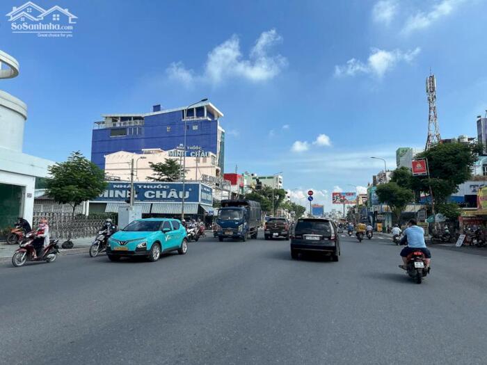 Hình ảnh Biệt thự cổ mái Thái GẤP BÁN hẻm 537 Nguyễn Oanh ngang 14m 233m2 view sông 22.5 tỷ. 0