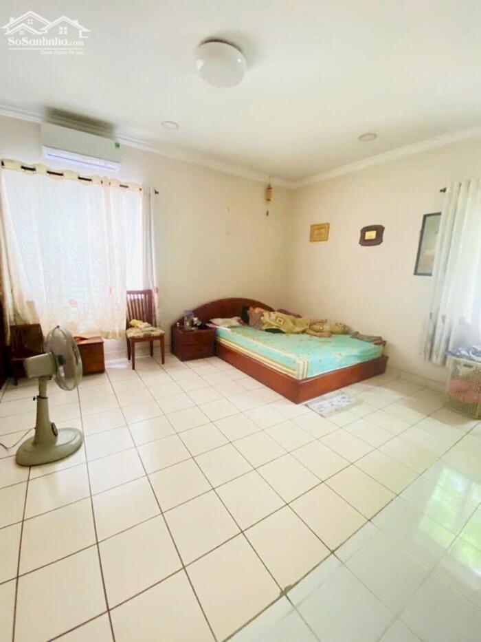 Hình ảnh Biệt thự cổ mái Thái GẤP BÁN hẻm 537 Nguyễn Oanh ngang 14m 233m2 view sông 22.5 tỷ. 7