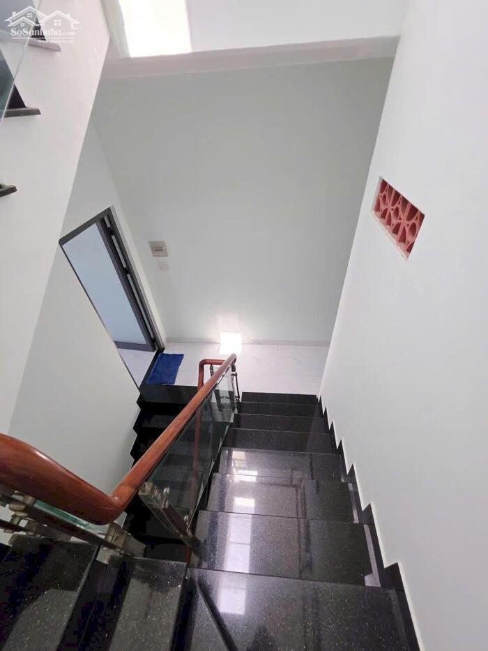 Hình ảnh Bán Nhà 3 Tầng 1 Tum – Đường Vân Đồn, Trung Tâm Phường Nha Trang 3