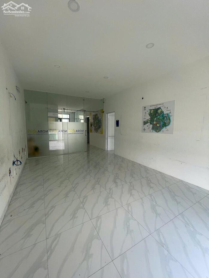 Hình ảnh CHO THUÊ TẦNG VĂN PHÒNG ĐỐI DIỆN TRƯỜNG VINSCHOOL 100M2 NGĂN 3 PHÒNG 1