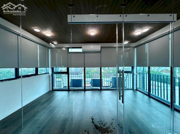 Hình ảnh Cho thuê sàn vp đẹp tại Khuất Duy Tiến - DT 55m2 giá rẻ view đẹp 2