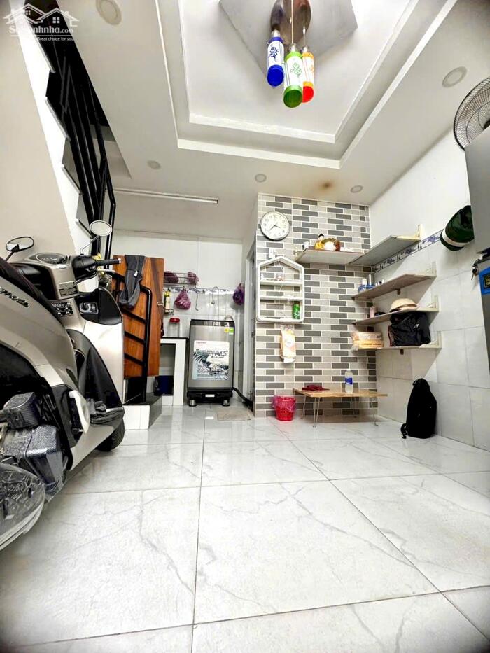 Hình ảnh HẺM XE HƠI Huỳnh Tấn Phát Nhà MỚI 2 TẦNG 2PN ở ngay 1