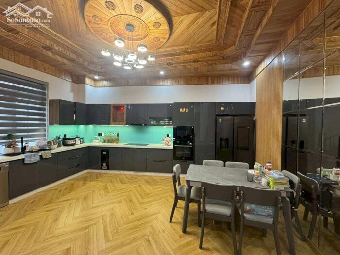 Hình ảnh Nhà phố cao cấp 5PN – thiết kế hiện đại, có gara & thang máy – trung tâm Đà Lạt! 0