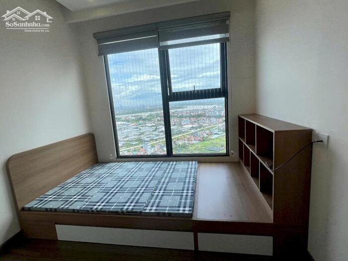 Hình ảnh Bán căn 2 ngủ 1 vệ sinh , đủ đồ, view ôm trọn Sông Hồng - Chung cư Sky Oasis Ecopark 3