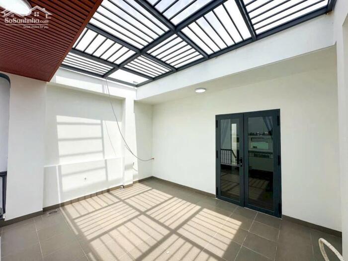 Hình ảnh BÁN NHÀ 1 TRỆT 2 LẦU ( HOÀN CÔNG ) TẠI KDC HOÀNG MINH CHÁNH P. HOÁ AN 10