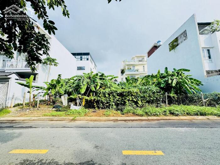 Hình ảnh Bán Đất Biệt Thự 202m2(10mx20m) Đường 31 An Phú-An Khánh-Quận 2-Giá 200 Triệu/m2 2