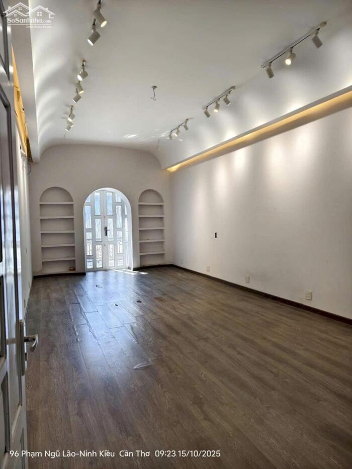 Hình ảnh CHO THUÊ NHÀ TRỆT LẦU MẶT TIỀN ĐƯỜNG PHẠM NGŨ LÃO, CẦN THƠ | GIÁ 18 TRIỆU/THÁNG Nga 0908870559 4