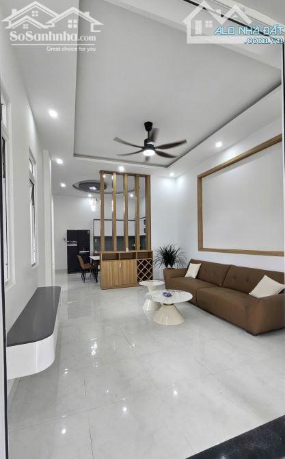 Hình ảnh Nhà 1 Mê Mặt Tiền Nguyễn Phúc Chu Full Nội Thất Cao Cấp 7X16M 3,9 Tỷ Quỳnh Anh 0