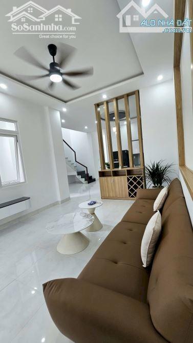 Hình ảnh Nhà 1 Mê Mặt Tiền Nguyễn Phúc Chu Full Nội Thất Cao Cấp 7X16M 3,9 Tỷ Quỳnh Anh 1