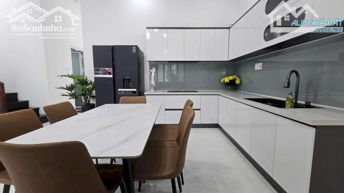 Hình ảnh Nhà 1 Mê Mặt Tiền Nguyễn Phúc Chu Full Nội Thất Cao Cấp 7X16M 3,9 Tỷ Quỳnh Anh 3