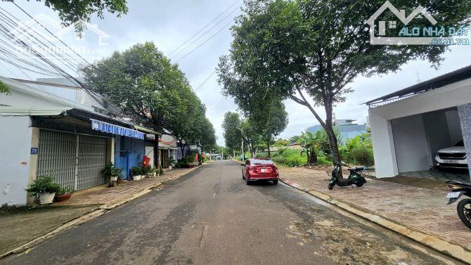 Hình ảnh Nhà 1 Mê Mặt Tiền Nguyễn Phúc Chu Full Nội Thất Cao Cấp 7X16M 3,9 Tỷ Quỳnh Anh 7