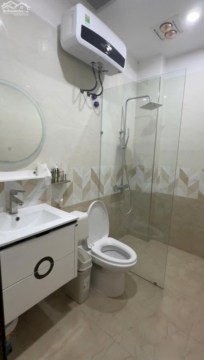 Hình ảnh Cho thuê nguyên nhà 4 tầng tại Lê Hồng Phong (ngay sau DOJI ), vừa ở vừa kinh doanh cực tiện. 5