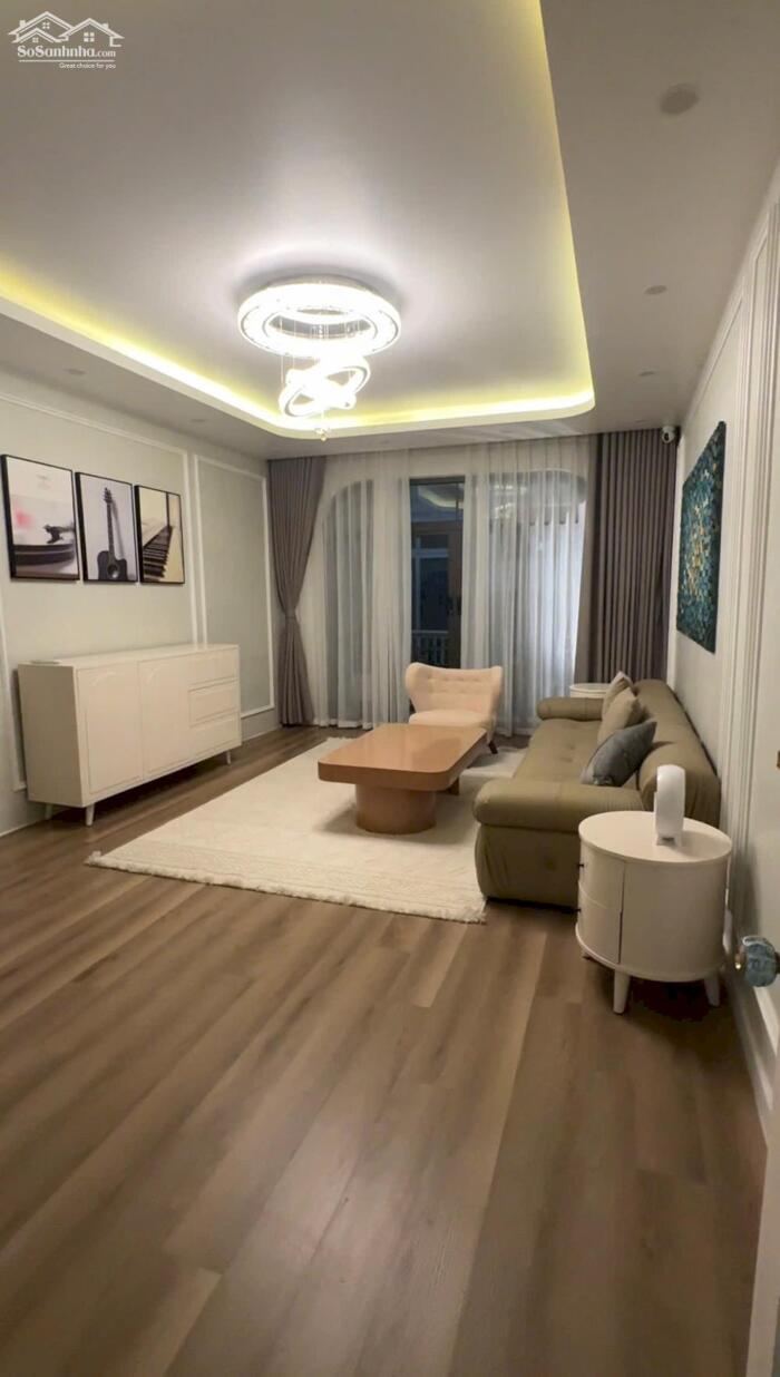 Hình ảnh Cho thuê nguyên nhà 4 tầng tại Lê Hồng Phong (ngay sau DOJI ), vừa ở vừa kinh doanh cực tiện. 0