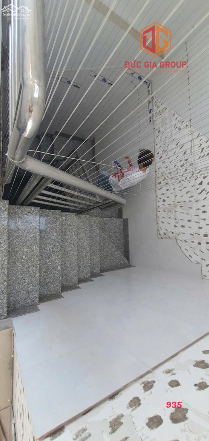 Hình ảnh Bán nhà mặt tiền đường 30 tháng 04; 1 hầm 6 lầu sổ hồng hoàn công 700m2 sàn giá 20 tỷ 4