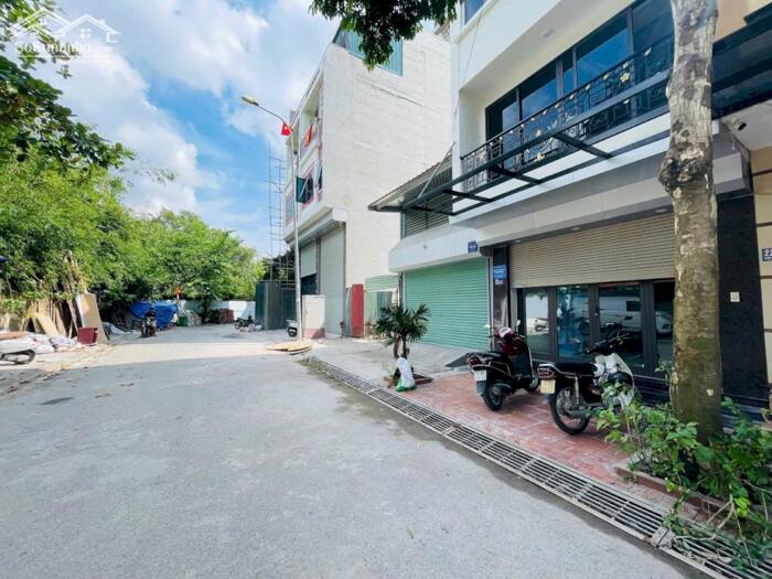 Hình ảnh Nhà 6 tầng thang máy 80m2 phân lô vỉa hè ô tô tránh khu tái định cư Tu Hoàng! 0