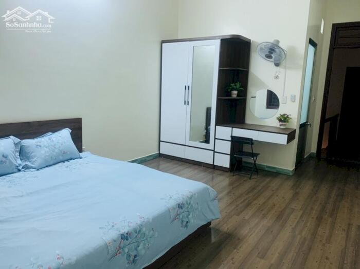 Hình ảnh Cho thuê nhà Văn Cao, DT: 90m2, 4 p.ngủ khép kín. 6