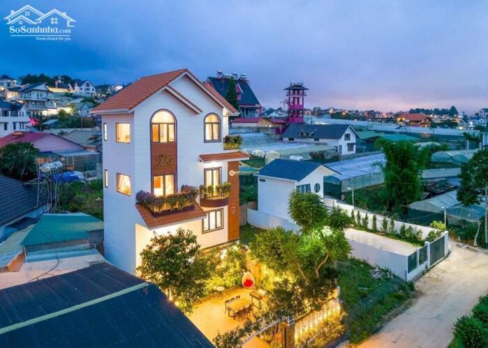 Hình ảnh Căn villa siêu đẹp Trịnh Hoài Đức – 4 tầng, 9 phòng, 10 WC – sổ riêng chính chủ! 2