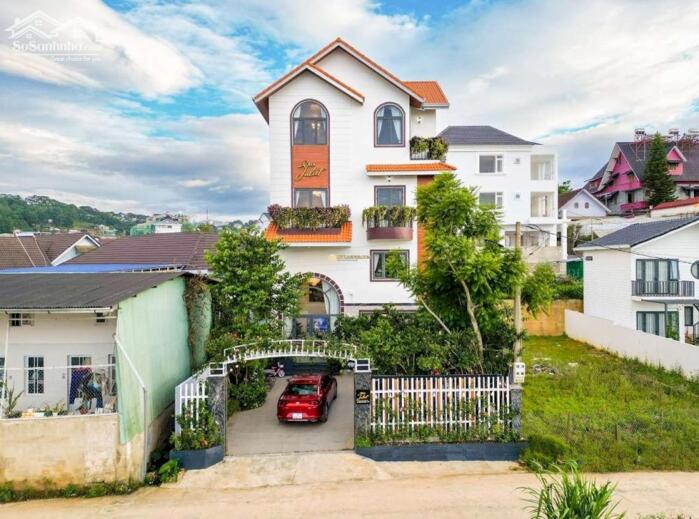 Hình ảnh Căn villa siêu đẹp Trịnh Hoài Đức – 4 tầng, 9 phòng, 10 WC – sổ riêng chính chủ! 0