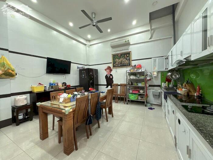 Hình ảnh Bán nhà 4 tầng BTCT hẻm 8m Cộng Hòa ngang 5m 100m2 có gara sát bên ga T3 chỉ 23 tỷ. 6