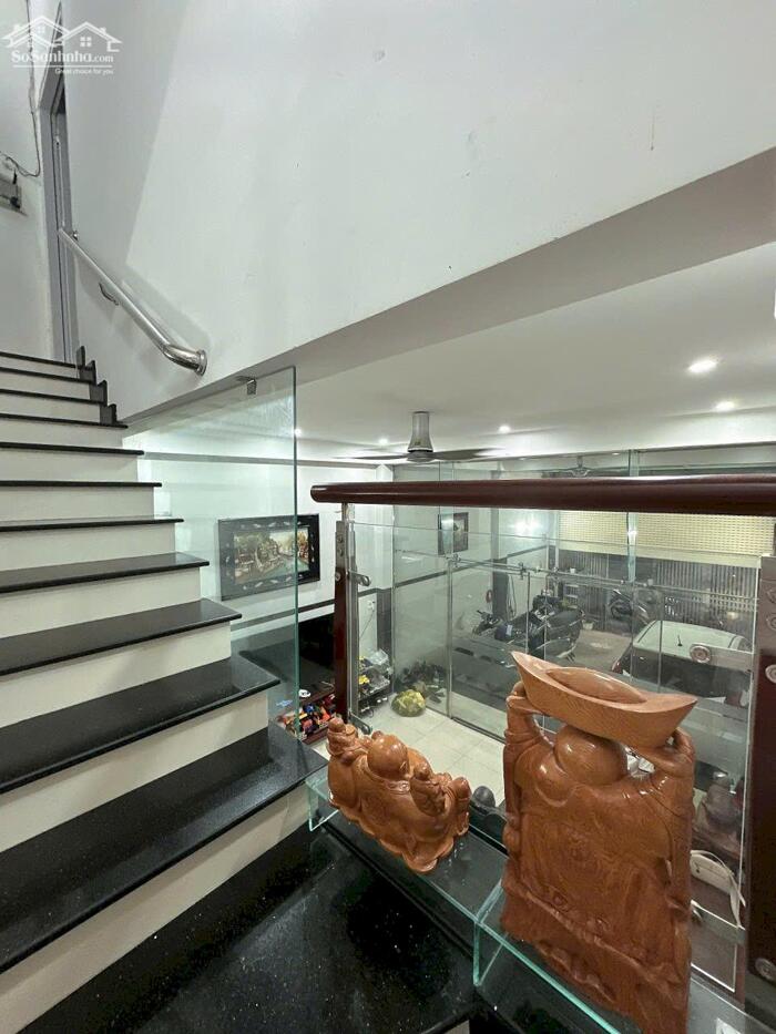 Hình ảnh Bán nhà 4 tầng BTCT hẻm 8m Cộng Hòa ngang 5m 100m2 có gara sát bên ga T3 chỉ 23 tỷ. 7