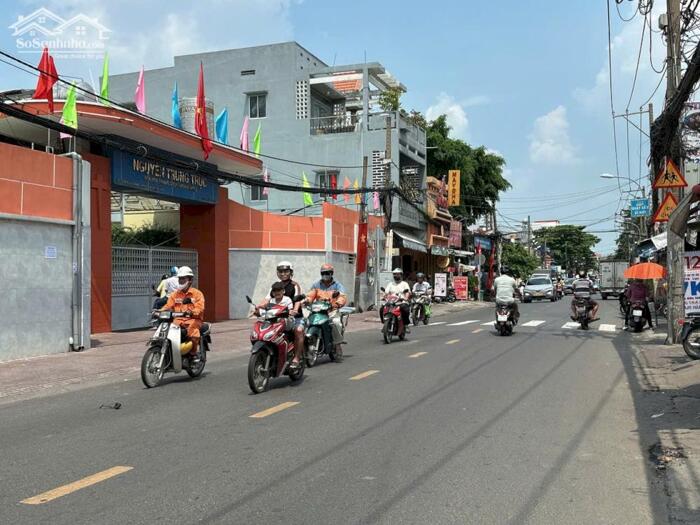 Hình ảnh NGỘP BANK nhà hẻm 736 Lê Đức Thọ 88m2 ngang 4.1m 5 tầng tặng NT sát trường chỉ 9.99 tỷ. 1