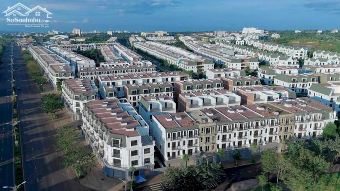 Hình ảnh Shophouse đường Nguyễn Chí Thanh giá 9.2 tỷ sẵn sổ 2