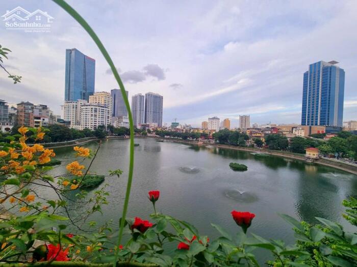 Hình ảnh Cực hiếm Mặt Hồ Ngọc Khánh 60M2 5 Tầng 45 Tỷ vỉa hè rộng view toàn hồ 0