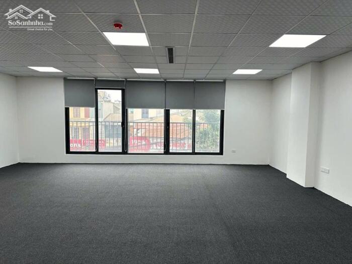 Hình ảnh Cực Đẹp 10 Tầng Măt Phố Lý Nam Đế Mặt Tiền 7M Sổ Vuông 57 Tỷ Dòng tiền 130tr/th 1