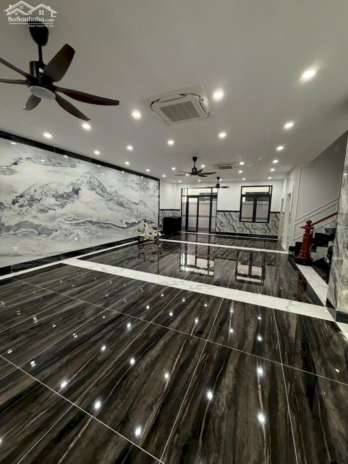 Hình ảnh Tổng hợp tầng cho thuê làm văn phòng, lớp học, spa, nail, kho hàng online, phòng khám, Vin Quận 9 0