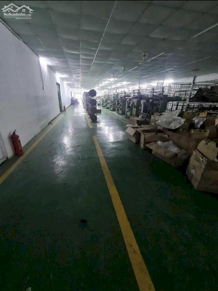 Hình ảnh Cho thuê nhà xưởng 1700m2 Thạnh Lộc gần ngã tư Ga Quận 12 2