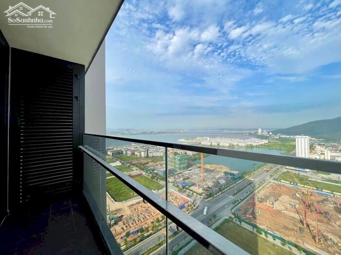 Hình ảnh Chính chủ bán căn hộ 2PN 68m2 View Biển Tầng Cao Chung cư ICON40 trung tâm du lịch Bãi Cháy, Hạ Long. 1