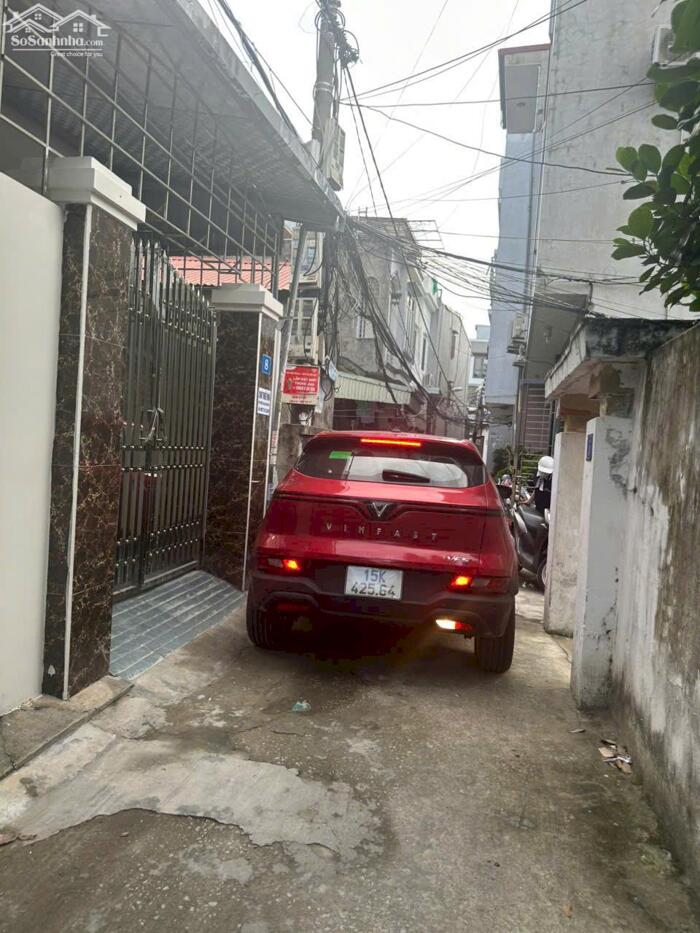 Hình ảnh Cho thuê nhà 3 tầng sân cổng riêng tại Thư Trung - Văn Cao, có gara gần nhà. 5