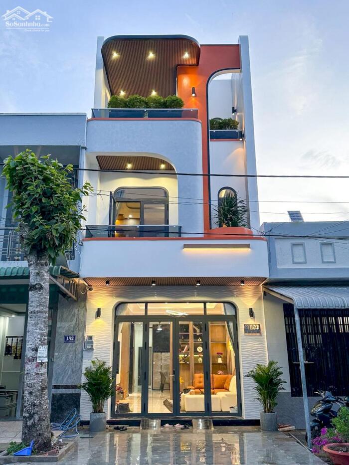 Hình ảnh Nhà 1 Trệt 2 Lầu số 180 Đường D4 KDC Hồng Loan, P.Cái Răng, TP.Cần Thơ 0